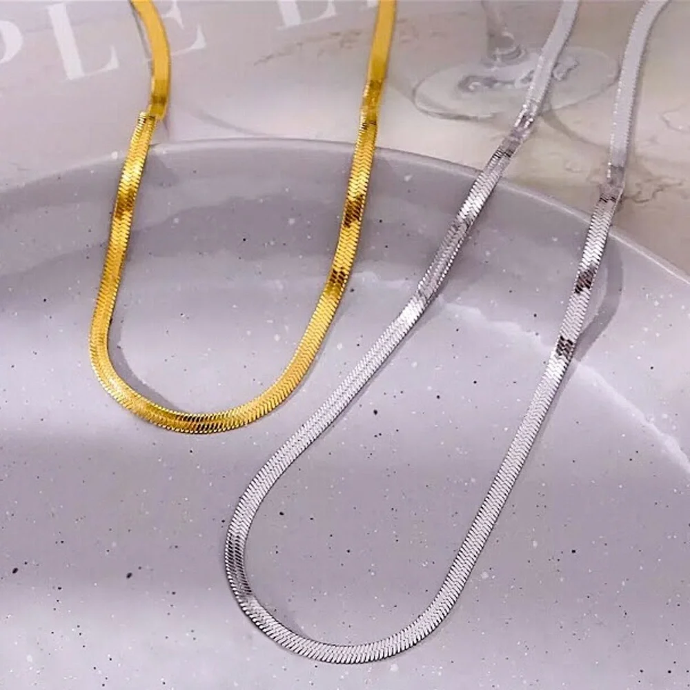 ⚜️𝟯𝟬%𝗢𝗙𝗙 𝗯𝘂𝗻𝗱𝗹𝗲𝘀 𝟯+⚜️ NEW Herringbone Chain Stainless Steel Necklace - Picture 4 of 12